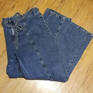 First Issue Jeans